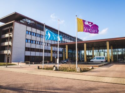 Adelante Venlo (VieCuri) en Adelante Ulingshof (Jonathan Vos Photography)